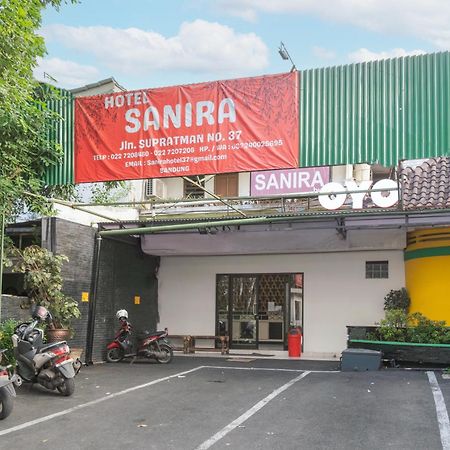 Collection O Hotel Sanira باندونج المظهر الخارجي الصورة