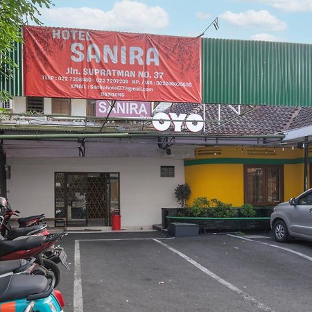 Collection O Hotel Sanira باندونج المظهر الخارجي الصورة