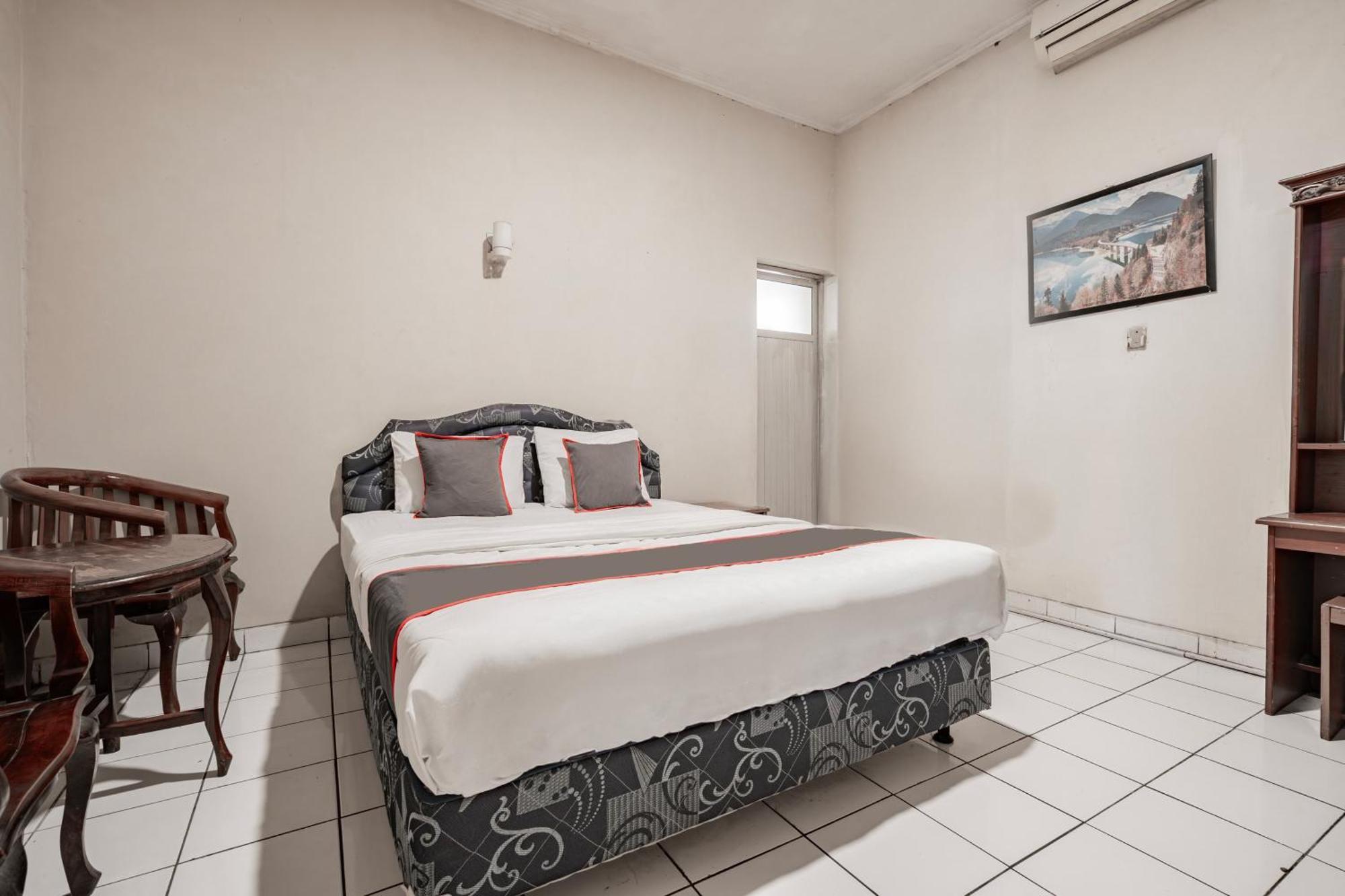 Collection O Hotel Sanira باندونج المظهر الخارجي الصورة