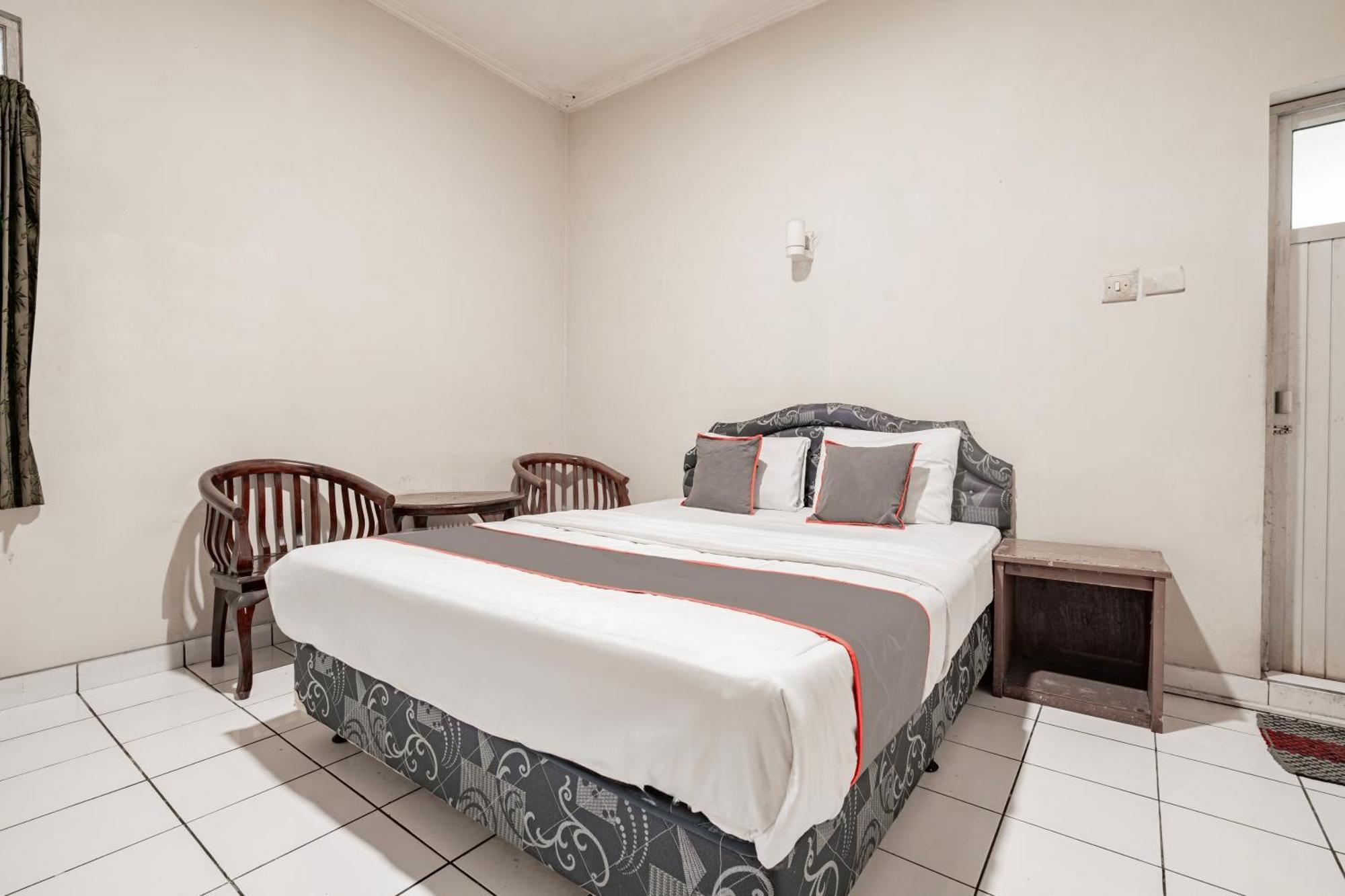 Collection O Hotel Sanira باندونج المظهر الخارجي الصورة